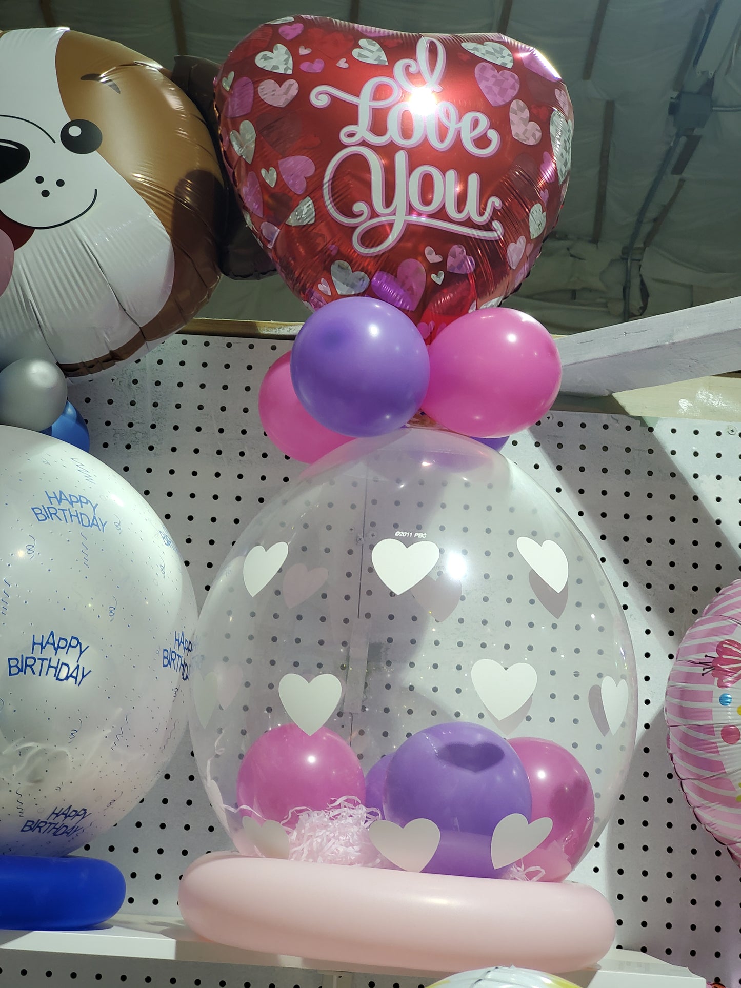 Gift basket wrapping balloon - valentine