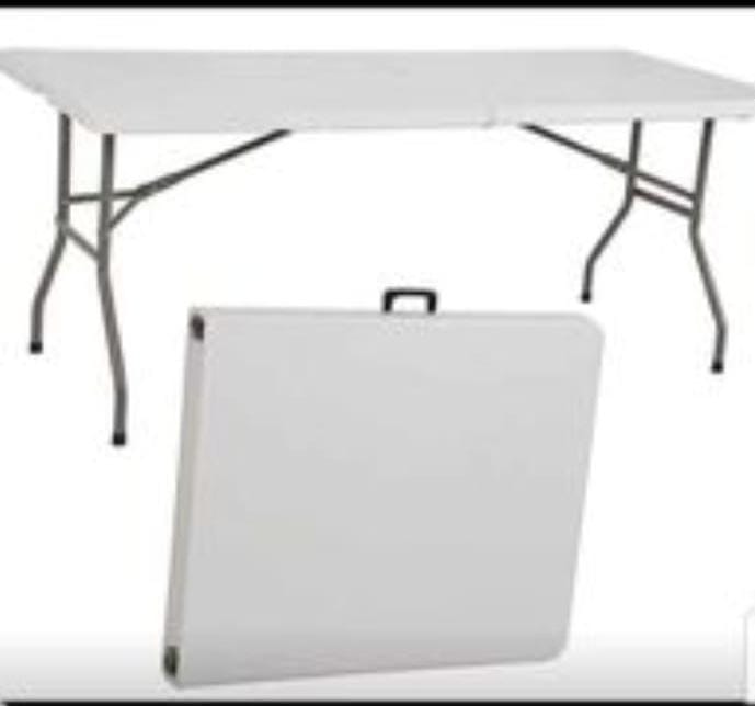 Foldable tables
