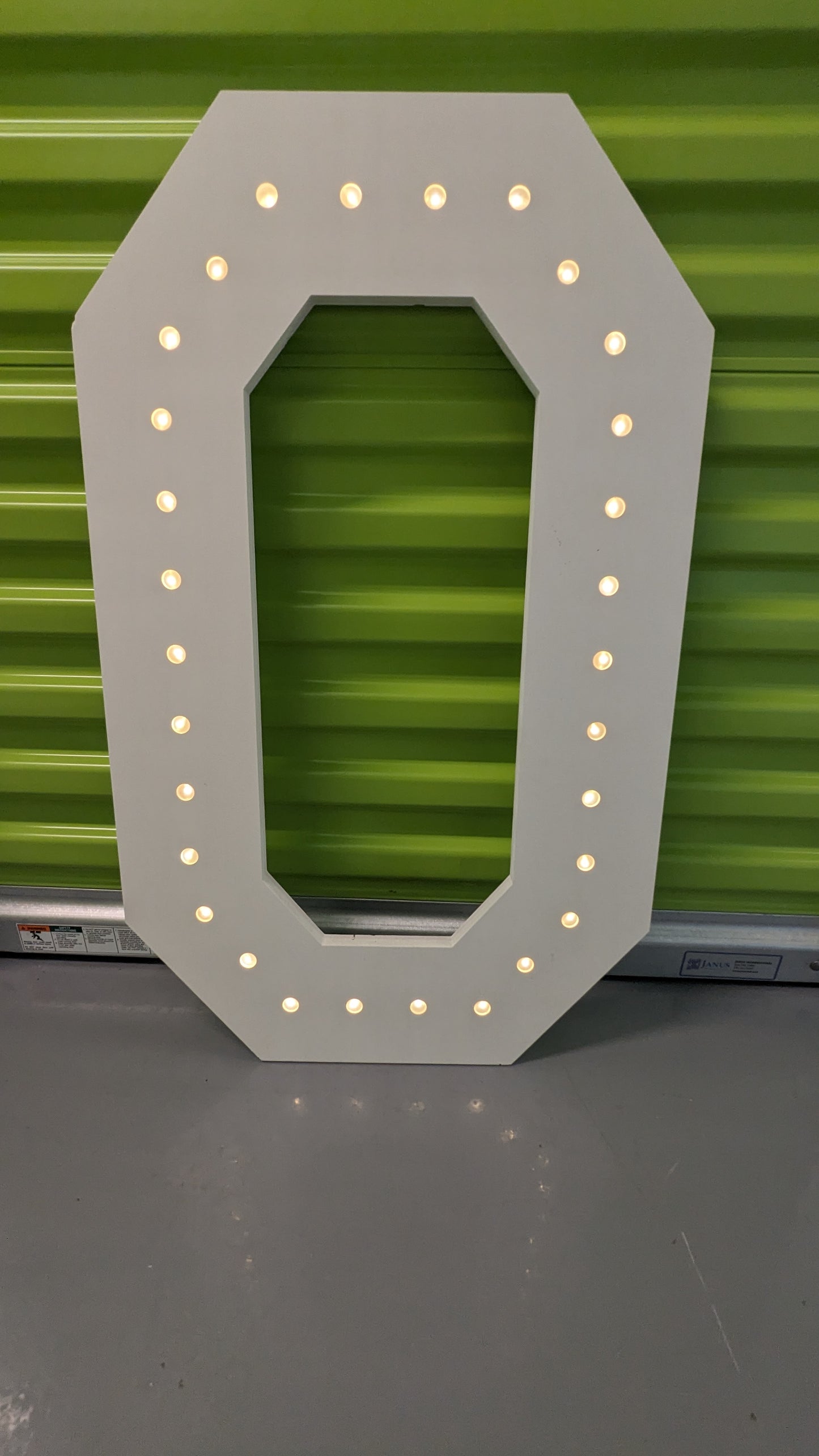 Marquee Letter 2.5" -Letter O