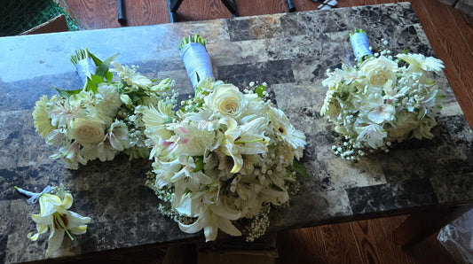 Bride and bridesmaids bouquets - fresh flowers