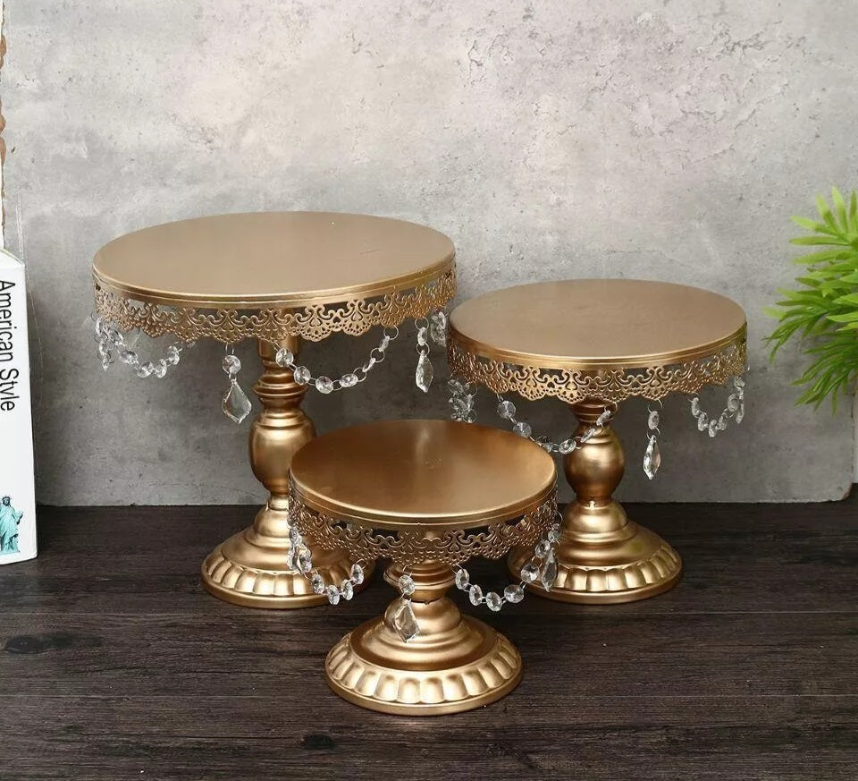 Gold cake stand set